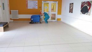 Правила мытья полов поломоечной машиной