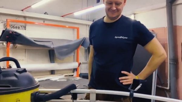 Сегодня в работе у мастеров оказалась стильная лодка Silver Fox.