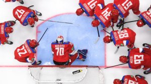 Вернуться как можно скорее: Федерация хоккея поддержала участие России в международных турнирах