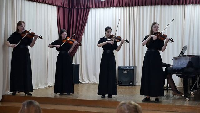 Ансамбль скрипачей Кушвинской детской музыкальной школы смотреть онлайн