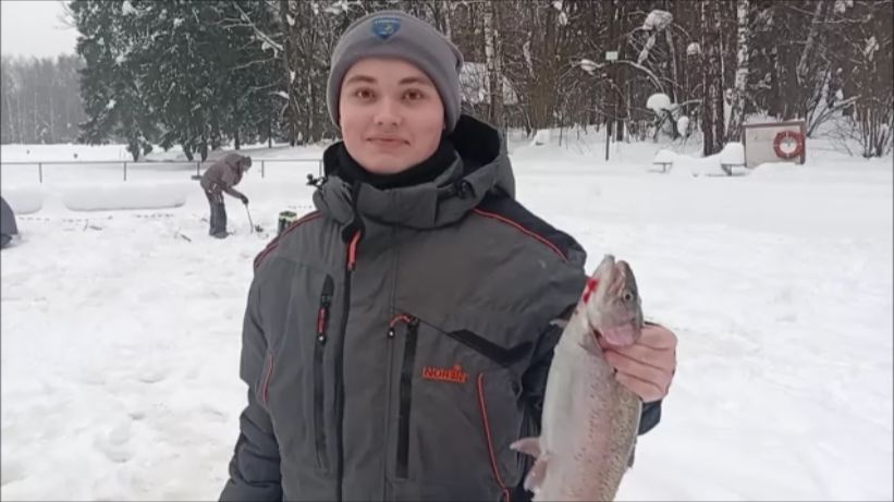 Дневной обзор со Спорт-зоны. Клёвое место лосиный остров. смотреть онлайн