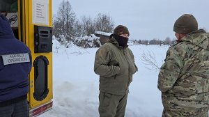 Насыщенное утро, птичья стая и привлекательные деревяшки