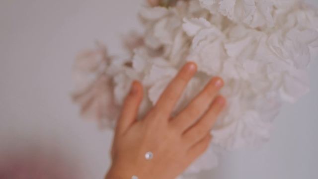 Майя Горбунова_клип_Мир без границ