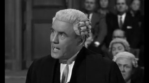 Официальный трейлер "Свидетель обвинения (1957)"
