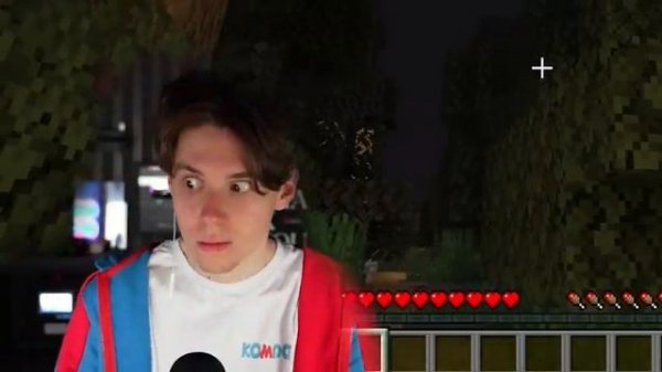 ПОПРОБУЙ ВЫЖИТЬ НОЧЬЮ В ДЕРЕВНЕ ЖИТЕЛЯ 404 В МАЙНКРАФТ | Компот Minecraft