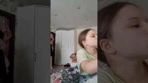 что же подарить маме ?