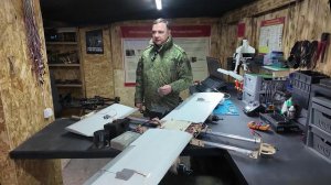 Российская артиллерия и войска БПЛА отодвигает линию фронта все дальше от Красноармейска.