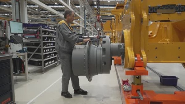 Производство Бульдозеров Либхер Liebherr.