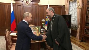 На встрече В. Путина с А. Ткаченко обсуждались итоги пятилетней работы фонда «Круг добра».