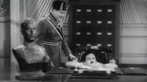 Официальный трейлер "Великий диктатор / Charlie Chaplin: The Great Dictator (1940)"