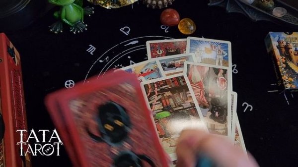 🔥 СПИТ ЛИ ОН С НЕЙ? Вся правда об их близости и чувствах 🤫 | Расклад на Таро