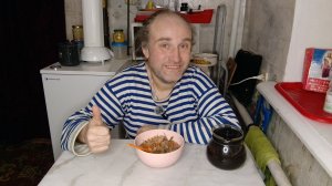 ужин без Рыжули. всегда благодарите Господа нашего. мукбанг. обжор. еда на камеру. диета. шизофрения