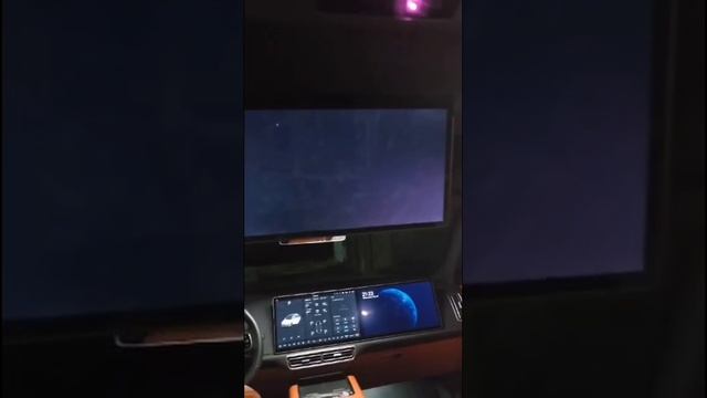 АВТОМОБИЛЬ LIXIANG фары моргают ,все звенит журчит ,планшеты глючат 😀 смотреть онлайн