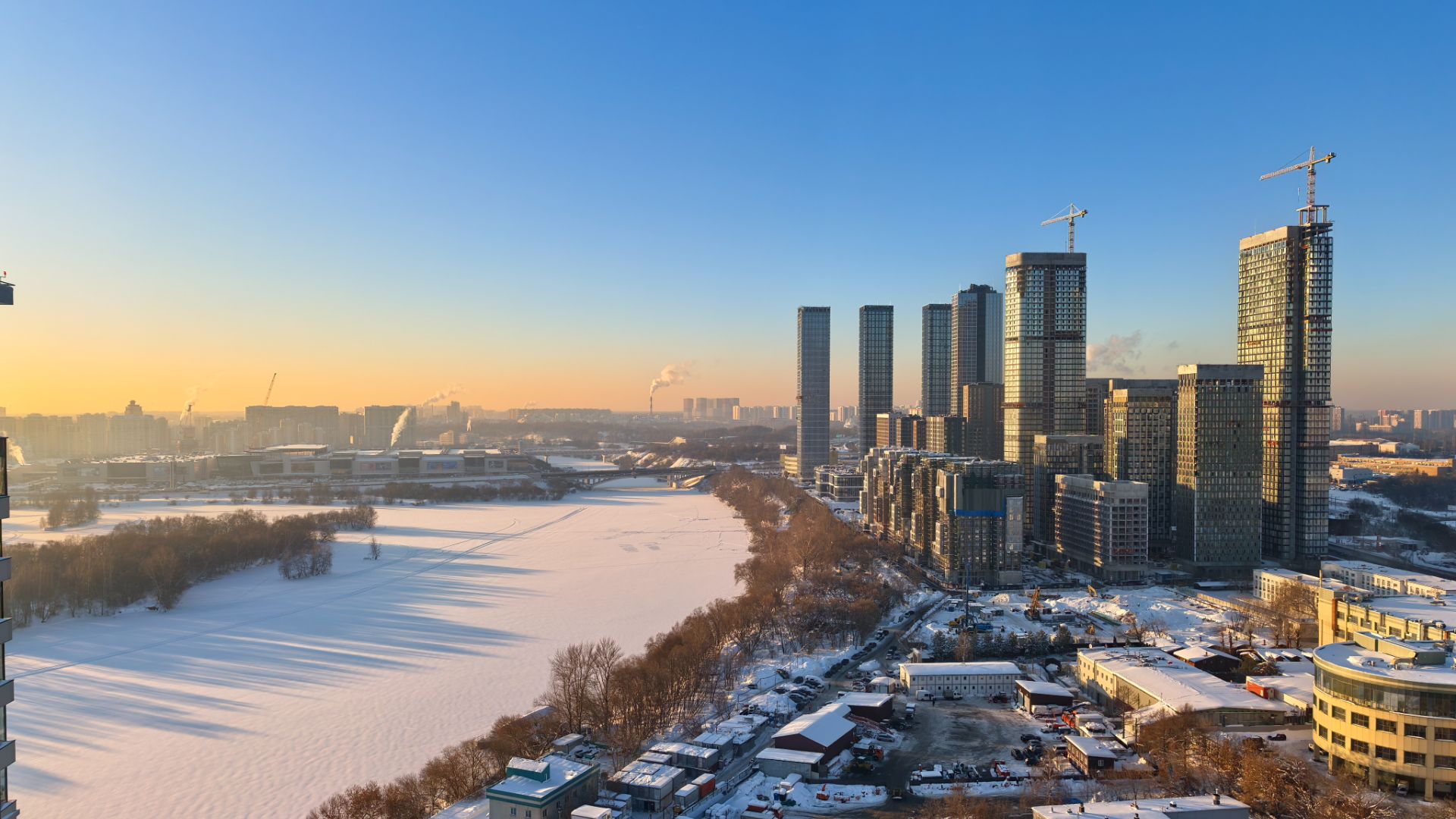 Аренда, 2-этажные апартаменты в Level Стрешнево, этаж 25, 234м²