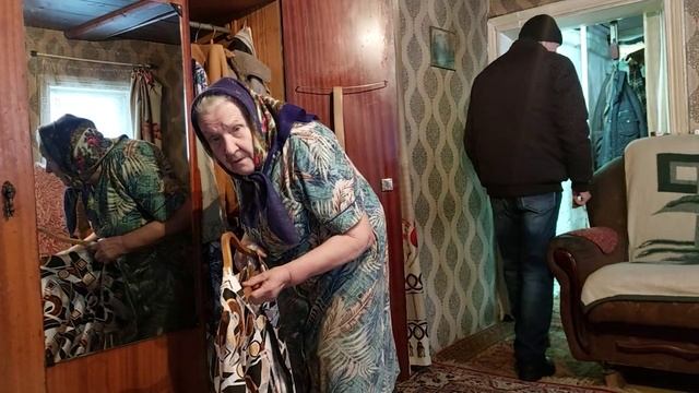 Мария Егоровна хвалится подарками смотреть онлайн