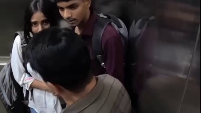 Танцуй Лифт пранк смотреть онлайн