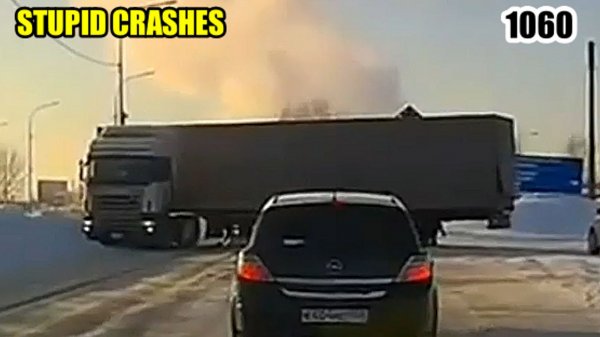 Подборка аварий и дтп на видеорегистратор. 10 02 26