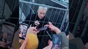 После концерта...