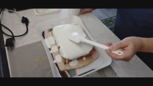 Пеку торт к чаю. Негр в пене. Мои покупки. Подстригаю рассаду лука.