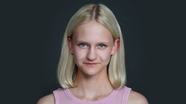 Актерская визитка - 2025  /  Слава Киселева