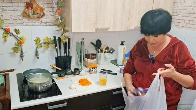 Жизнь бьет ключом/вечерняя болталка на кухне😁 смотреть онлайн