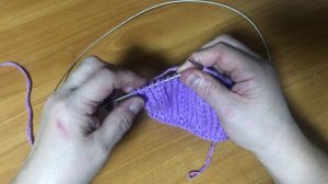 Интересный плотный эластичный узор спицами