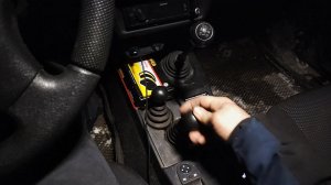 Нива БРОНТО 2024. Отвалился рычаг раздатки.