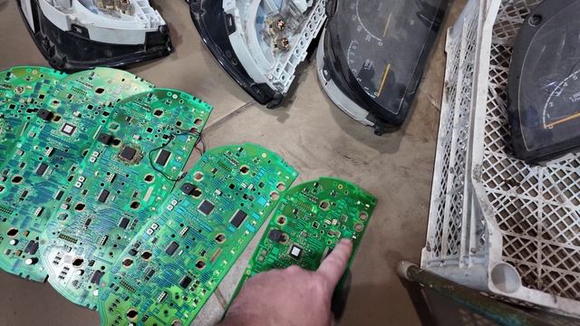 Mercedes Vito  Ремонтируем щиток Приборов|Ремкомплект для самостоятельного ремонта приборки.