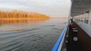 теплоход Максим Горький