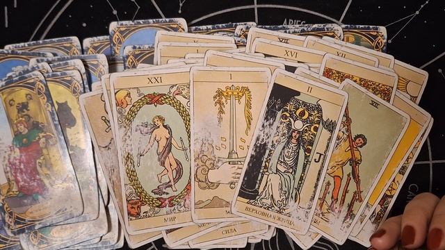 ТАРО РАСКЛАД\ ЧТО ХОЧЕТ СКАЗАТЬ АНГЕЛ ХРАНИТЕЛЬ?! смотреть онлайн