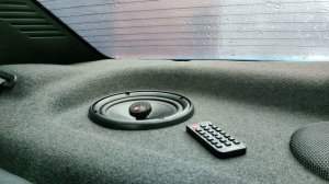 Сцену тылом не испортишь? Обзор AurA VENOM-CL6X