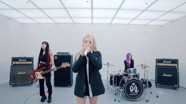 - ♫ Secret Love Euro Disco