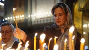 Родительский день в феврале 2026 года: картинки и открытки до слез