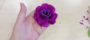 Чудесная роза из глиттерного фоамирана. МК роза с блестками