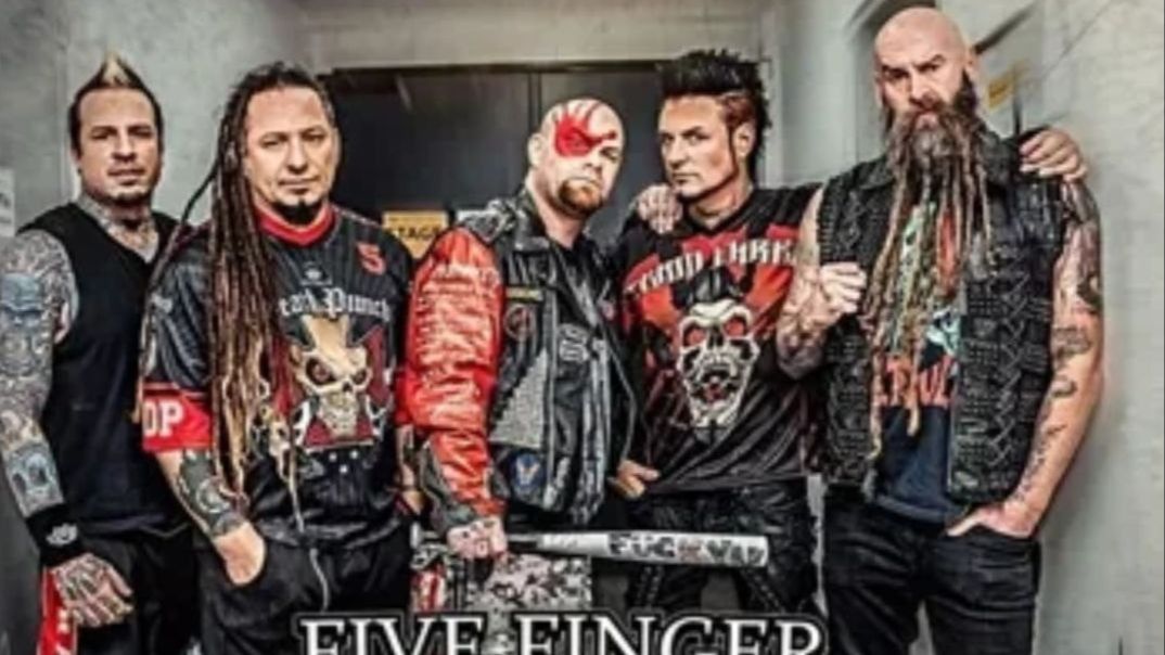 Five Finger Death Punch - I Apologize смотреть онлайн