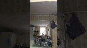 В хате холодрыга 🥶 Инета опять нету 😏