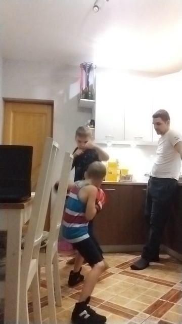Удар в корпус