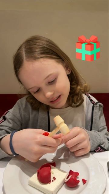 Отмечаем в ресторане Арома и получаем подарки за коллаборацию