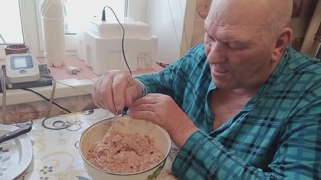 НИКОМУ ВЕРИТЬ НЕЛЬЗЯ, ПАШТЕТ ИЗ СЁМГИ смотреть онлайн