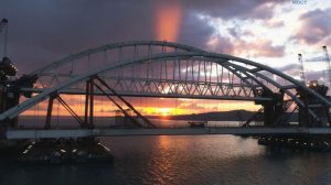 Крымский мост открылся для автотранспорта