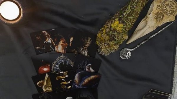 💥🧕🔮Таро расклад.Планы соперницы,что задумала соперница?Ее магия и действия.