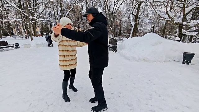 8.02.26г... "У КАССЫ ВОКЗАЛА"... смотреть онлайн