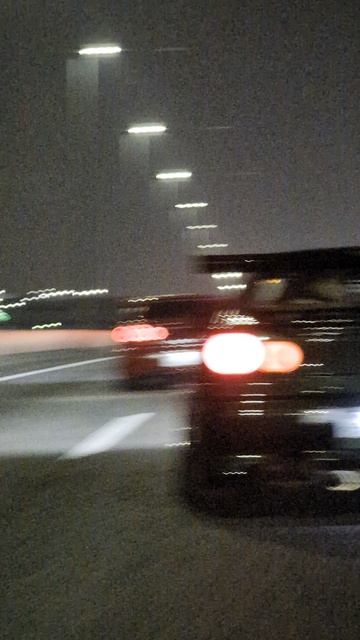 Сколько Nissan GT-R на видео вы видите?