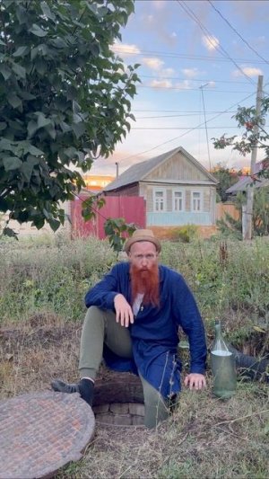 Скромность украшает женщину... а нескромность, и украшает её жизнь!