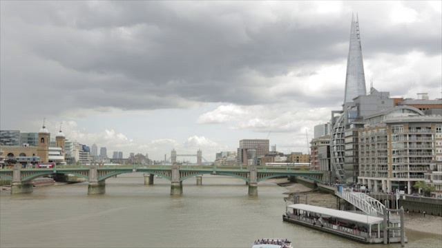 ENGLISH FILE BEGINNER #1 смотреть онлайн