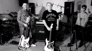 "Нет тебя прекрасней". Исполняет кавер-группа "ВИА 70-х".