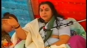 13.01.1986 г. "Солнце, мозг, медицинские вопросы." Лекция Шри Матаджи. Рахури. Индия. 1:16:03