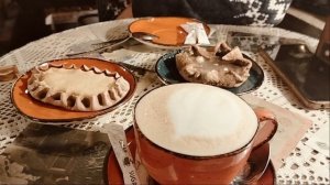 Кофе и калитки в кафешке!