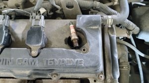 Чем достать свечу из свечного колодца автомобиля