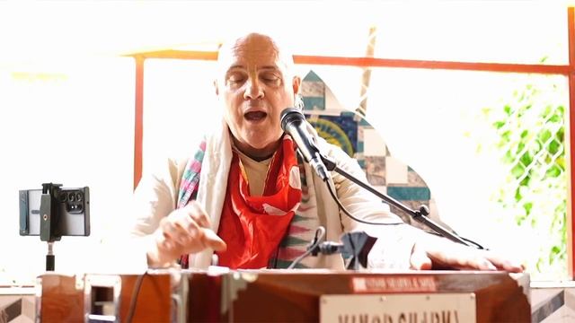 2025.10.28 03 Швета Ганга Мадхавананда прабхулекция смотреть онлайн